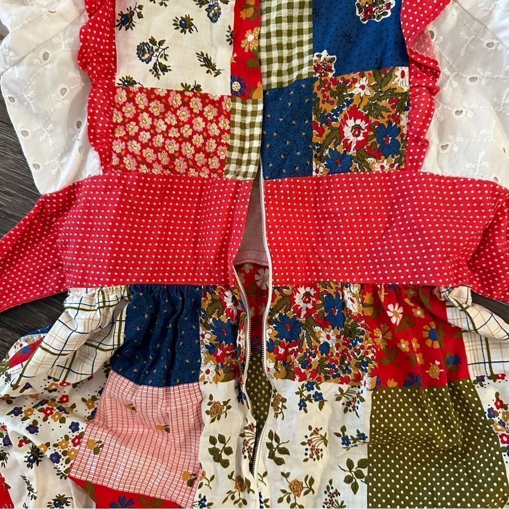 Bee Mine Vintage Quilt Dress - Picture 8 of 10